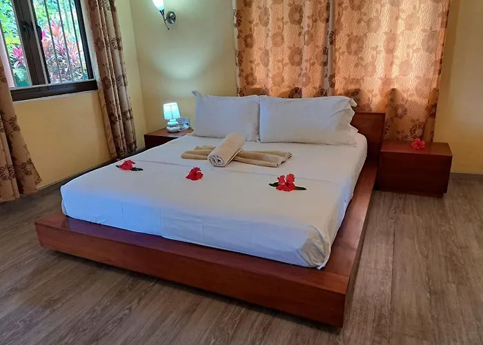 Georgina's 4* Beau Vallon (Mahe)