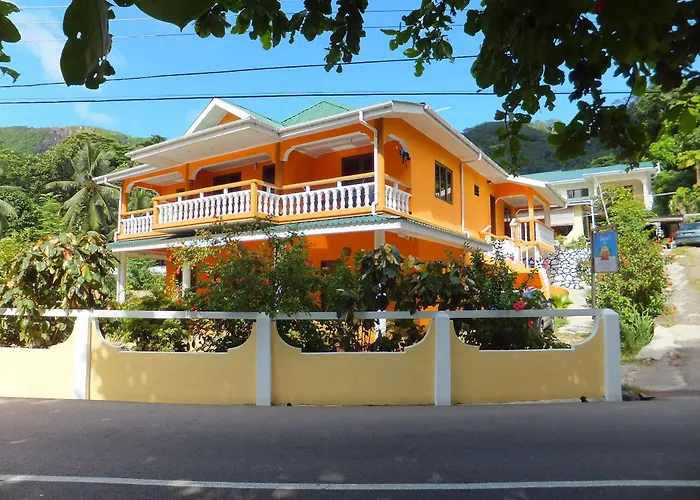 Georgina's Beau Vallon (Mahe)