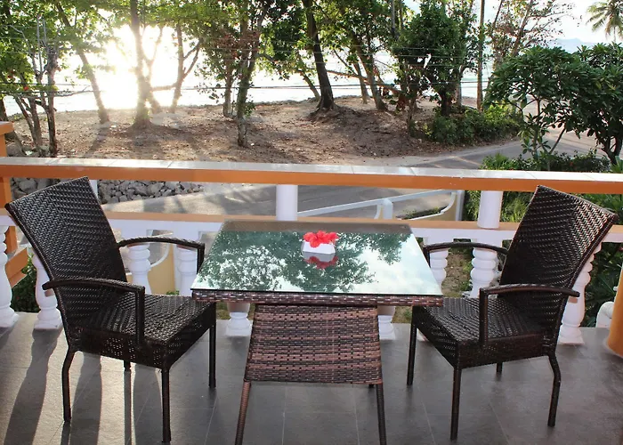 Georgina's 4* Beau Vallon (Mahe)
